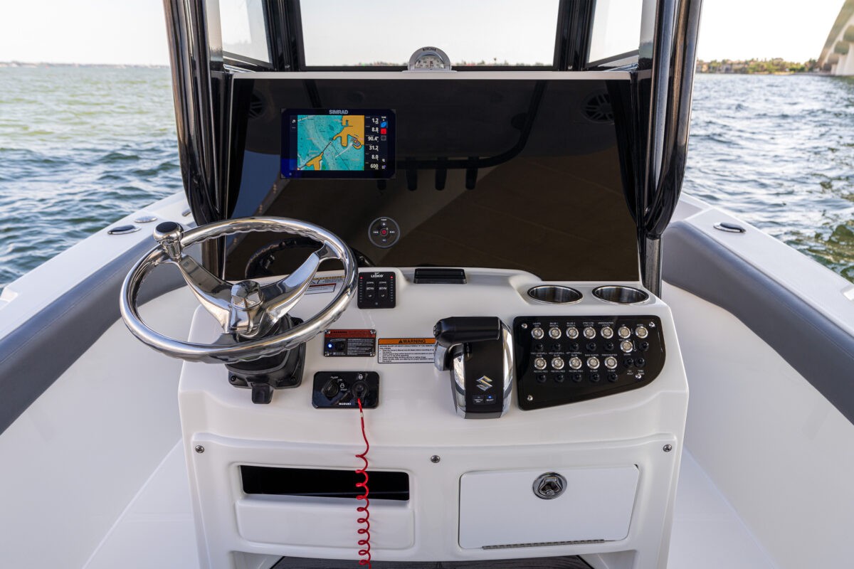 242 OS Center Console Offshore Boat - NauticStar Boats
